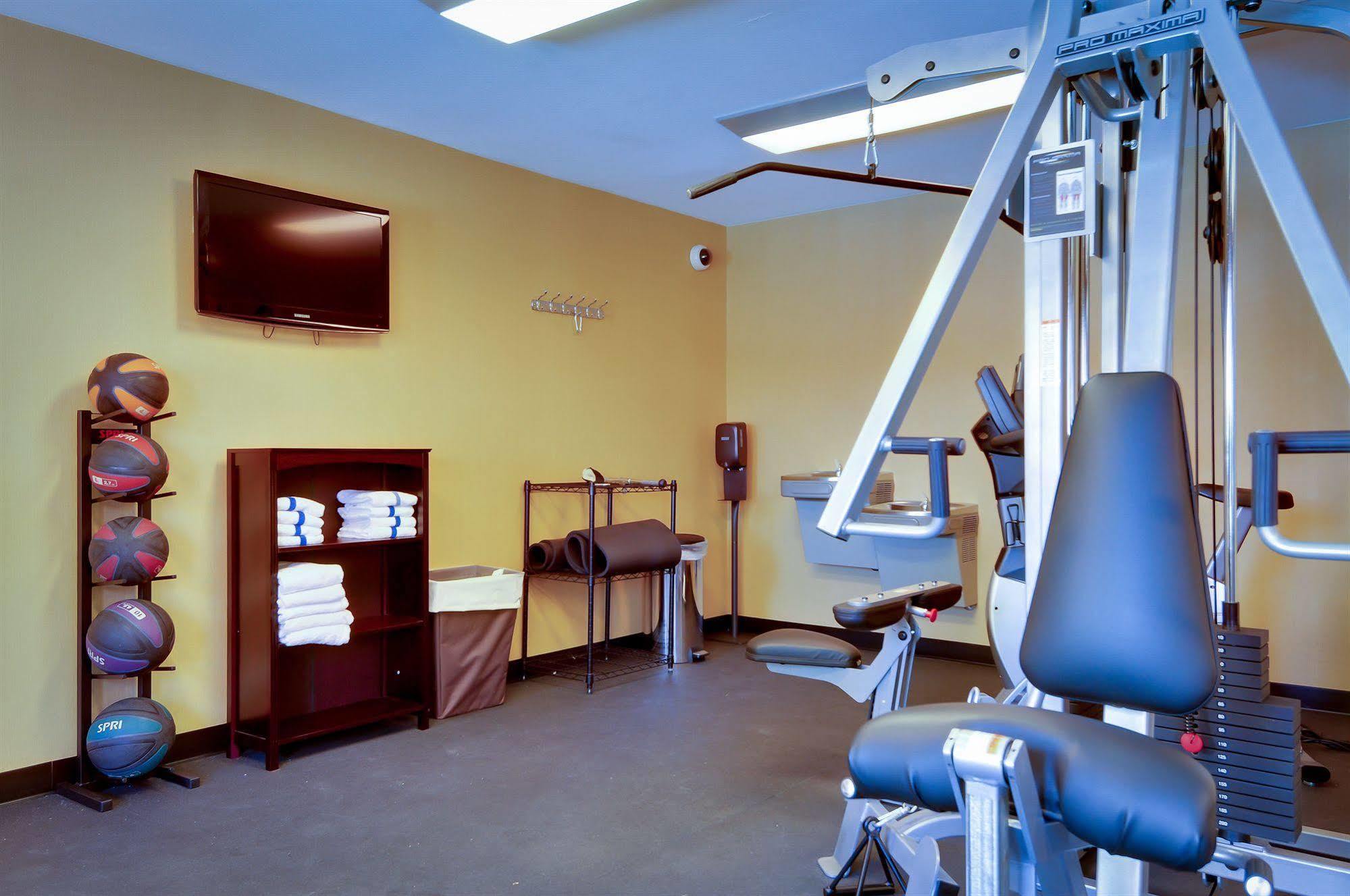 Best Western Plus Rancho Cordova Inn Экстерьер фото