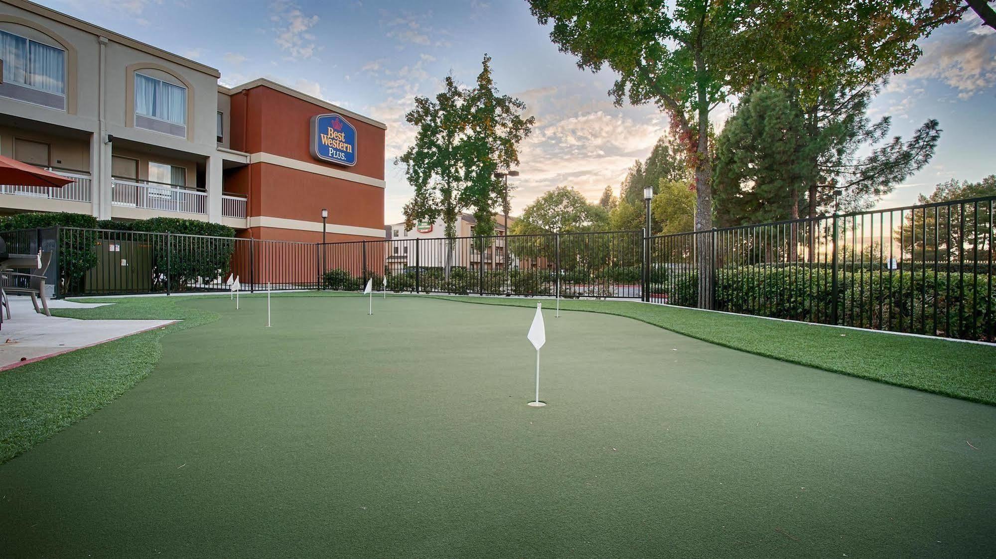 Best Western Plus Rancho Cordova Inn Экстерьер фото