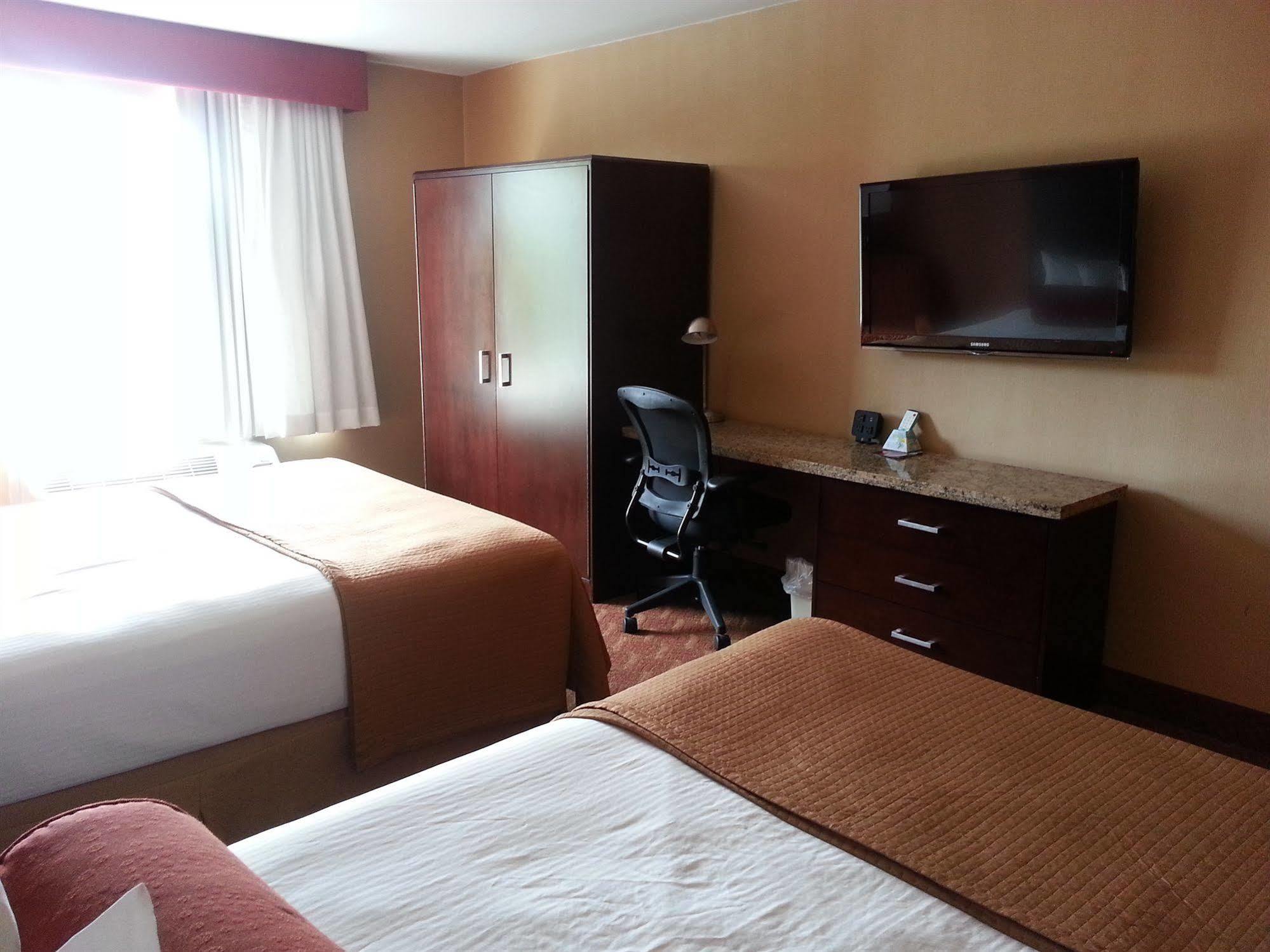 Best Western Plus Rancho Cordova Inn Экстерьер фото